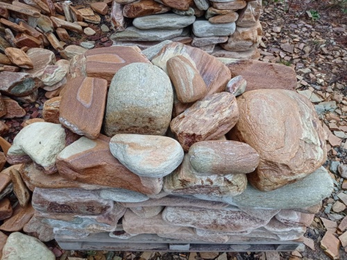 Златолит жёлтый, жёлто-зелёный глыбки и валуны для ланшафтного дизайна купить в Магнитогорске