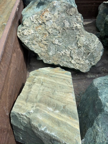 Ландшафтные глыбы зелёные 200-500 килограмм купить в Магнитогорске