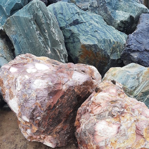 Ландшафтные глыбы красно-фиолетовые 200-1000 килограмм купить в Магнитогорске