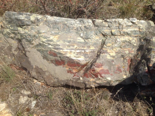 Гигантские зелёные валуны для ландшафтного дизайна весом более 5 тонн купить в Магнитогорске