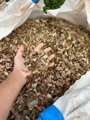 Златолит персиковый декоративная каменная крошка купить в Магнитогорске