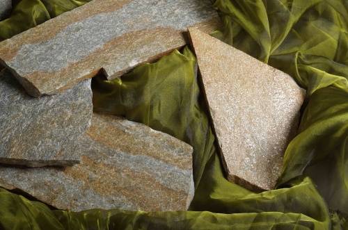 Плитняк златолит Уральский  для фасада купить в Магнитогорске