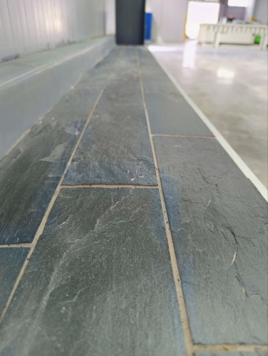 Плитка чёрная из натурального камня фасадная 30 см * 5 см, толщина 7 мм -30 мм купить в Магнитогорске